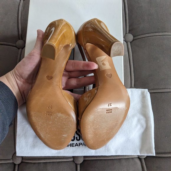 Moschino Nude Beige Tan High Heels - Picture 4 of 5